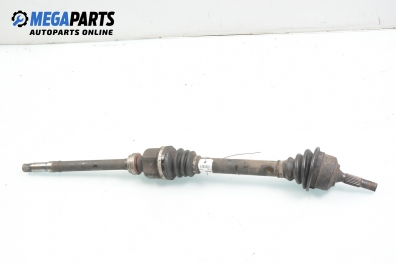 Полуоска за Peugeot 206 Hatchback (08.1998 - 12.2012) 1.4 i, 75 к.с., позиция: дясна