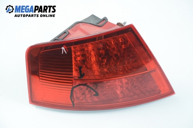 Стоп за Audi A8 Sedan II (10.2002 - 07.2010), позиция: лява