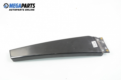 Външна лайсна колонка за Audi A8 Sedan II (10.2002 - 07.2010), позиция: лява