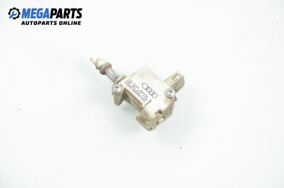 Ключалка за капачката на резервоара за Audi A8 Sedan II (10.2002 - 07.2010), № Audi 4E0 810 773A