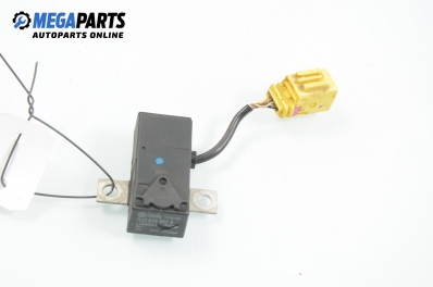 Реле пренапрежение за Audi A8 Sedan II (10.2002 - 07.2010) 4.0 TDI quattro, № 7L0 915 457 A