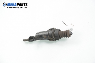 Горна помпа на съединител за Citroen Xantia II Break (01.1998 - 04.2003)