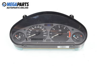 Километраж за BMW 3 Series E36 Compact (03.1994 - 08.2000) 318 tds, 90 к.с., № 62.11-8 371 568