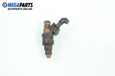 Дюза бензин за Volkswagen Sharan Minivan I (05.1995 - 03.2010) 2.8 VR6, 174 к.с., № 021906031А