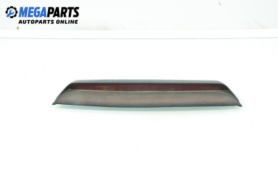 Трети стоп за Volkswagen Bora Sedan (10.1998 - 12.2013), седан