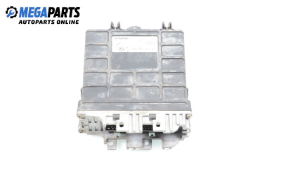 Компютър двигател за Volkswagen Golf III Hatchback (08.1991 - 07.1998) 2.0, 115 к.с., № 037 906 024