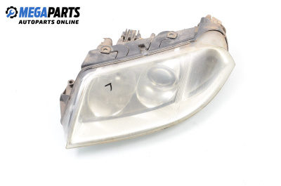 Фар за Volkswagen Passat IV Variant B5.5 (09.2000 - 08.2005), комби, позиция: лява, № 3B0 941 015