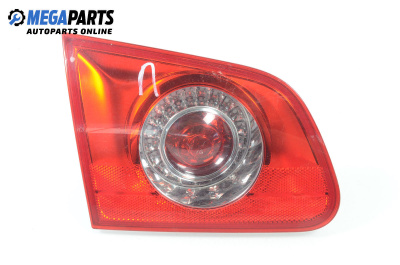 Вътрешен стоп за Volkswagen Passat V Variant B6 (08.2005 - 11.2011), комби, позиция: лява