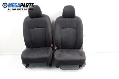 Комплект салон за Toyota Corolla E15 Sedan (11.2006 - 05.2012), 4+1 вр.