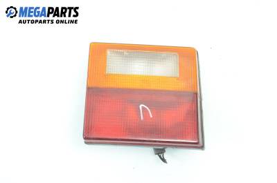 Вътрешен стоп за Audi 80 Sedan B2 (08.1978 - 12.1986), седан, позиция: лява