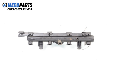 Бензинова рейка за Volkswagen Polo Hatchback III (10.1999 - 10.2001) 1.0, 50 к.с., № Bosch 0 280 151 071