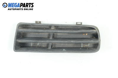 Решетка в броня за Volkswagen Golf IV Variant (05.1999 - 06.2006), комби, позиция: предна
