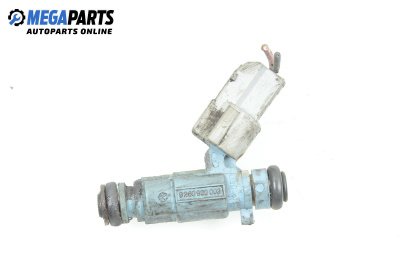 Дюза бензин за Hyundai Santa Fe I SUV (11.2000 - 03.2006) 2.4 16V 4x4, 146 к.с., № 9 260 930 003