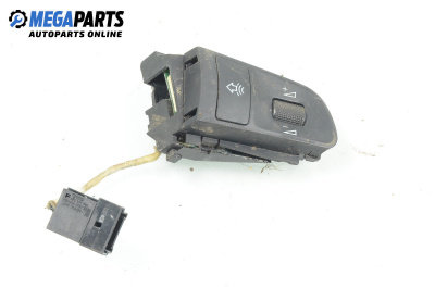 Бутон волан за Audi A6 Sedan C6 (05.2004 - 03.2011), № 61676391