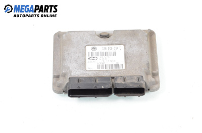 Компютър двигател за Volkswagen Polo Hatchback III (10.1999 - 10.2001) 1.4 16V, 75 к.с., № 030 906 034 D