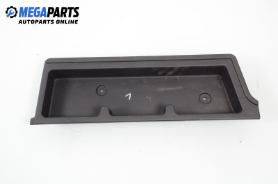 Интериорна пластмаса за Toyota Corolla E12 Hatchback (11.2001 - 02.2007), 4+1 вр., хечбек, позиция: лява