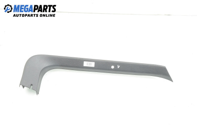 Интериорна пластмаса багажник за Ford Mondeo IV Sedan (03.2007 - 01.2015), седан