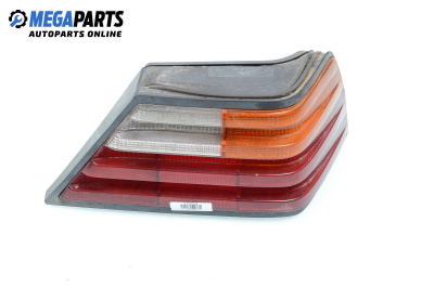 Стоп за Mercedes-Benz 124 Sedan (12.1984 - 06.1993), седан, позиция: дясна