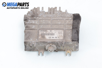 Компютър двигател за Volkswagen Polo Hatchback II (10.1994 - 10.1999) 45 1.0, 45 к.с., № Bosch 0 261 203 744/745