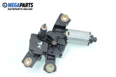 Ел. мотор за чистачките за Volkswagen Passat V Variant B6 (08.2005 - 11.2011), комби, позиция: задна, № 3C9 955 711