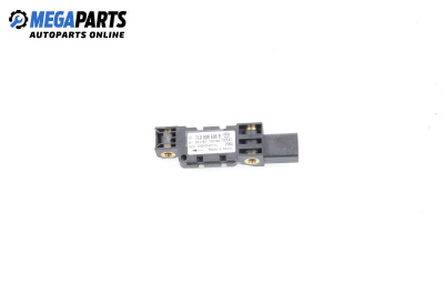 Сензор airbag за Volkswagen Touareg SUV I (10.2002 - 01.2013), № 7L0 909 606 B