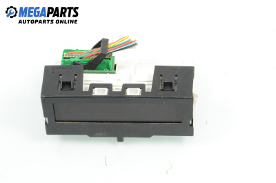 Часовник за Renault Megane II Hatchback (07.2001 - 10.2012)