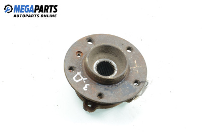 Шенкел главина за BMW 5 Series E39 Touring (01.1997 - 05.2004), позиция: задна, дясна