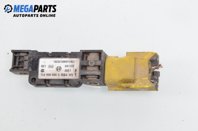 Сензор airbag за Volkswagen Touareg SUV I (10.2002 - 01.2013), № 7L0 909 606 A