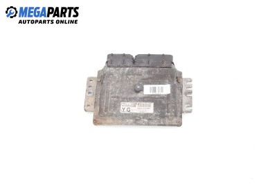 Компютър двигател за Nissan Micra III Hatchback (01.2003 - 06.2010) 1.2 16V, 65 к.с., № MEC32-110 J3 3929
