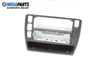 Централна конзола за Volkswagen Passat III Sedan B5 (08.1996 - 12.2001)