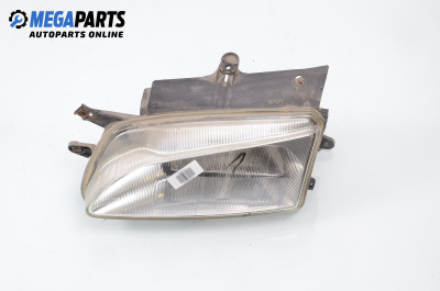 Фар за Peugeot Partner Combispace (05.1996 - 12.2015), миниван, позиция: лява