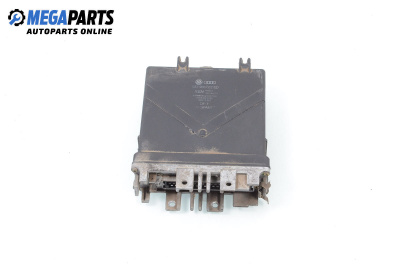 Компютър двигател за Volkswagen Passat II Variant B3, B4 (02.1988 - 06.1997) 2.0, 115 к.с., № 037 906 022