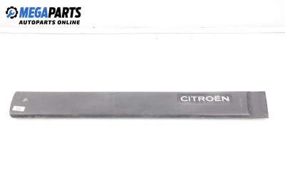 Външни лайсни за Citroen Berlingo Pick-Up / Van I (07.1996 - 12.2011), миниван, позиция: дясна