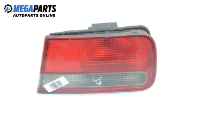 Вътрешен стоп за Honda Accord V Sedan (09.1995 - 10.1998), седан, позиция: дясна