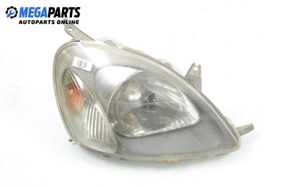 Фар за Toyota Yaris Hatchback I (01.1999 - 12.2005), хечбек, позиция: дясна