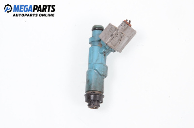 Дюза бензин за Toyota Yaris Hatchback I (01.1999 - 12.2005) 1.0 16V, 68 к.с., № 23250-23020