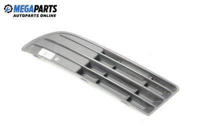 Решетка в броня за Volkswagen Polo Hatchback V (01.2005 - 12.2009), хечбек, позиция: предна