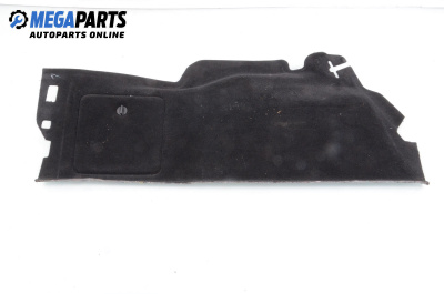 Интериорна пластмаса багажник за Ford Focus II Estate (07.2004 - 09.2012), комби