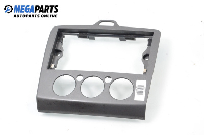 Централна конзола за Ford Focus II Estate (07.2004 - 09.2012)