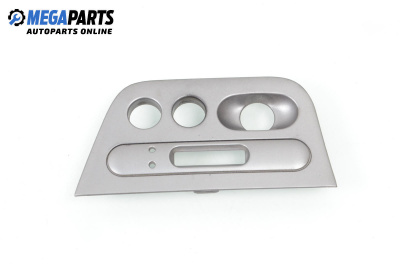 Централна конзола за Peugeot 306 Hatchback (01.1993 - 10.2003)