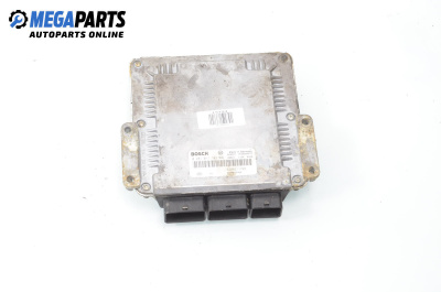 Компютър двигател за Renault Espace IV Minivan (11.2002 - 02.2015) 2.2 dCi (JK0H), 150 к.с., № 8200211726