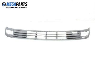 Решетка в броня за Ford Mondeo I Hatchback (02.1993 - 08.1996), хечбек, позиция: предна
