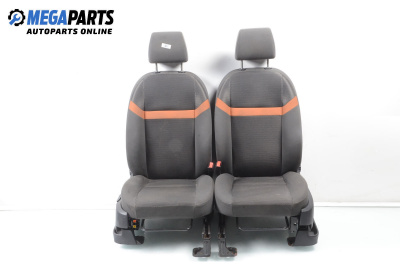 Комплект салон за Ford Kuga SUV I (02.2008 - 11.2012), 4+1 вр.