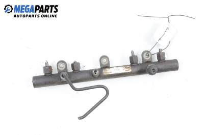 Горивна рейка за Citroen Berlingo Pick-Up / Van I (07.1996 - 12.2011) 2.0 HDI 90 (MFRHY), 90 к.с., № 9640387980