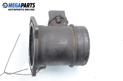 Дебитомер за Audi A4 Sedan B6 (11.2000 - 12.2004) 2.0, 130 к.с., № Bosch 0 280 218 058 / 06B 133 471 A