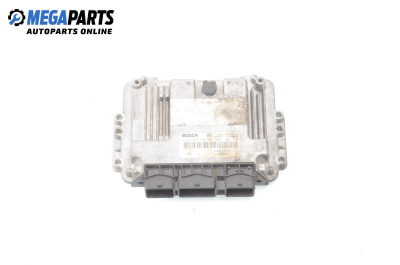 Компютър двигател за Renault Scenic II Minivan (06.2003 - 07.2010) 1.9 dCi (JM0G, JM12, JM1G, JM2C), 120 к.с., № 8200310863