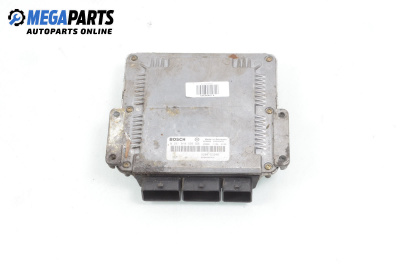 Компютър двигател за Renault Laguna II Hatchback (03.2001 - 12.2007) 1.9 dCi (BG0R), 100 к.с., № Bosch 0 281 010 556