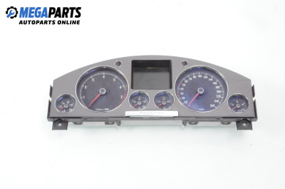 Километраж за Volkswagen Phaeton Sedan (04.2002 - 03.2016) 3.2 V6, 241 к.с.