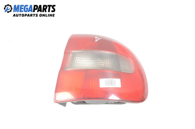 Стоп за Volvo V40 Estate (07.1995 - 06.2004), комби, позиция: дясна