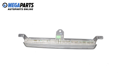 Трети стоп за Volvo V70 II Estate (11.1999 - 12.2008), комби